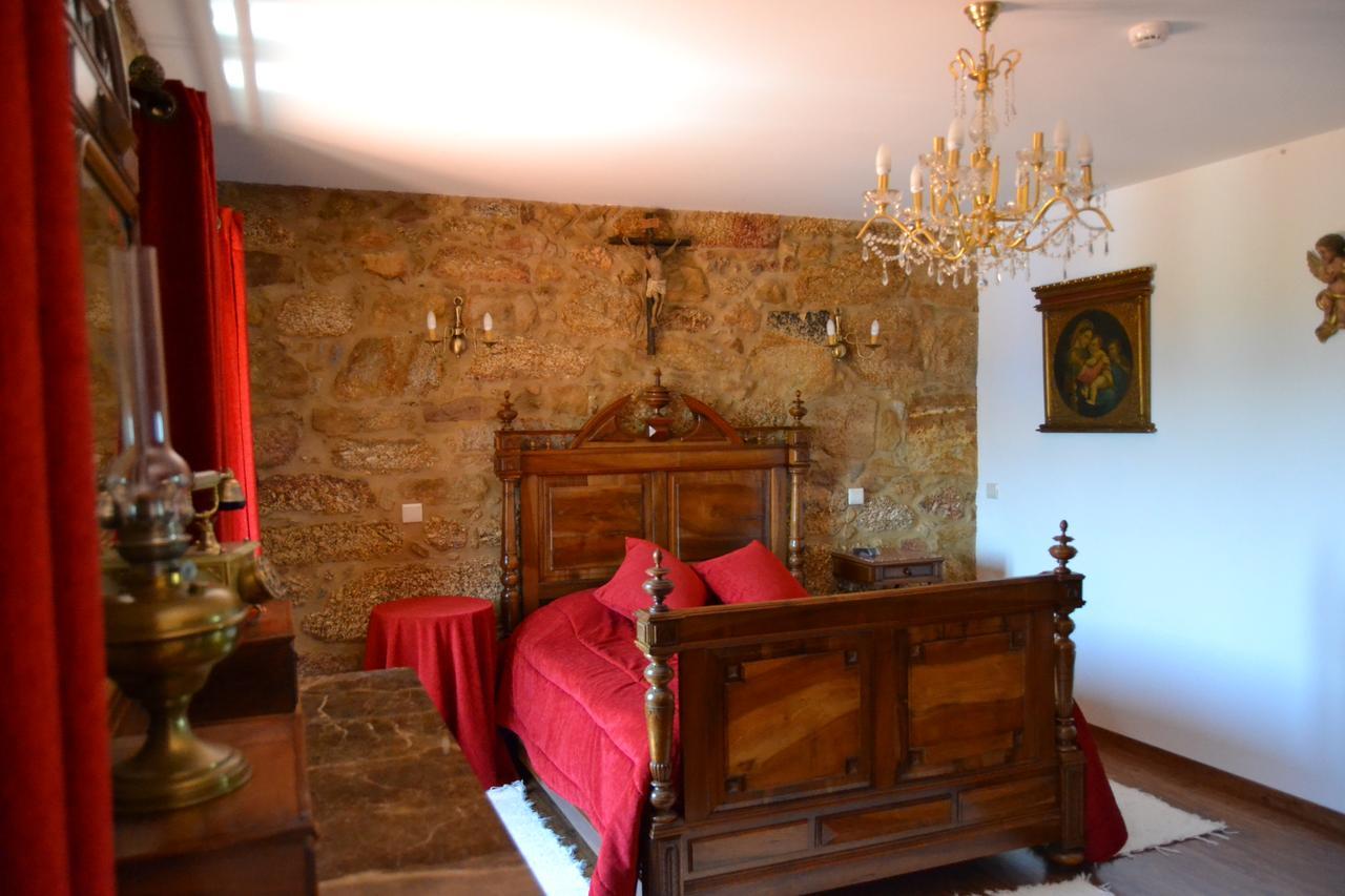 Hotel Rural Casa da Eira Pero Viseu Habitación foto